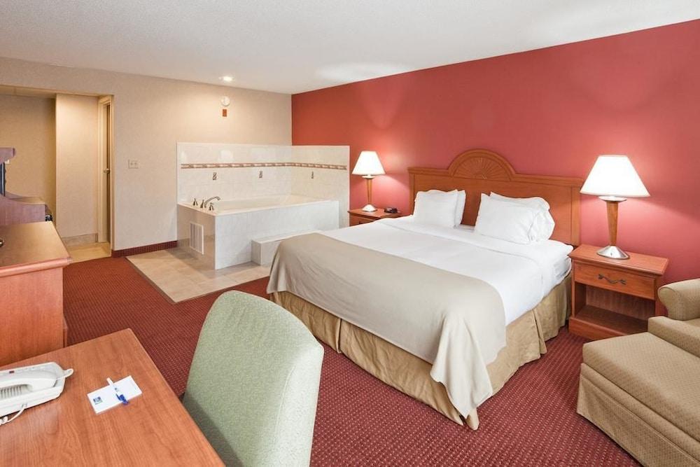 Holiday Inn Express Cincinnati-Lawrenceburg Extérieur photo