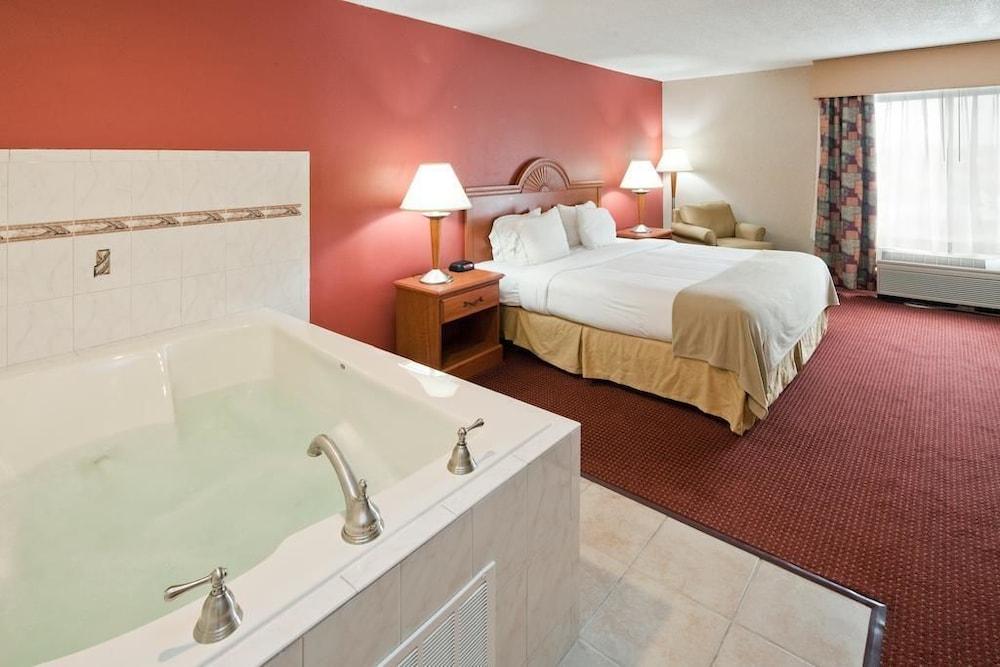 Holiday Inn Express Cincinnati-Lawrenceburg Extérieur photo